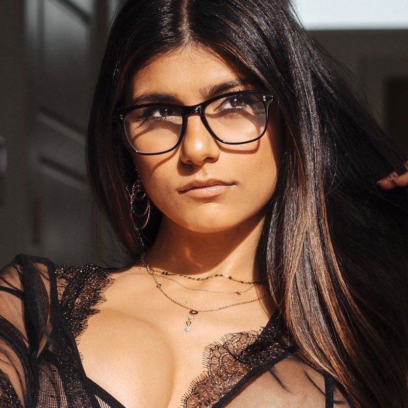 Mia Khalifa 2019 Porn - Mia Khalifa Pornstar Bio & FAQ